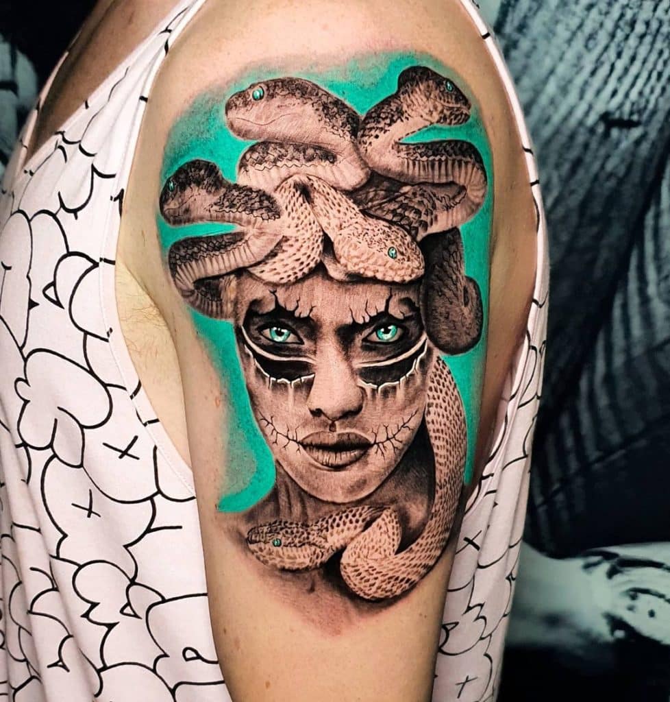 tatuaje catrina ojos azules