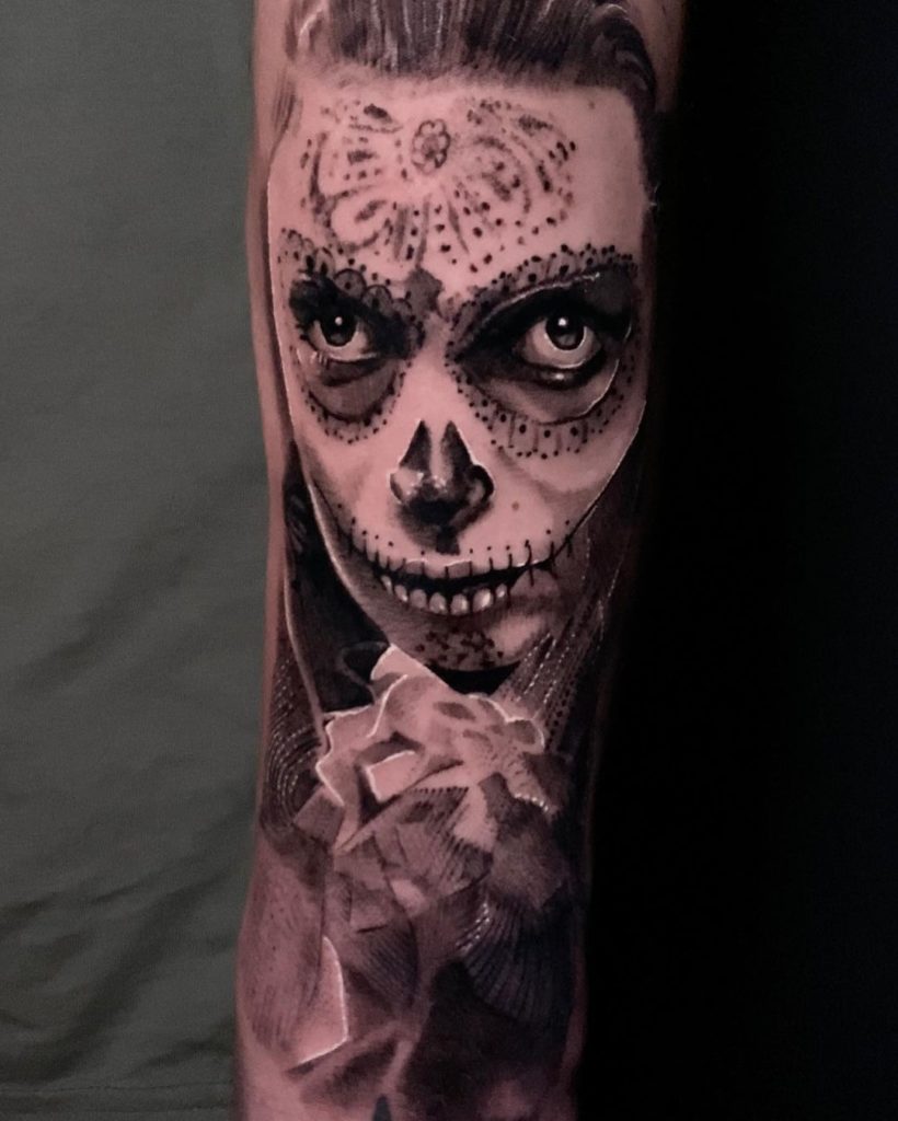 tatuaje catrina brazo hombre