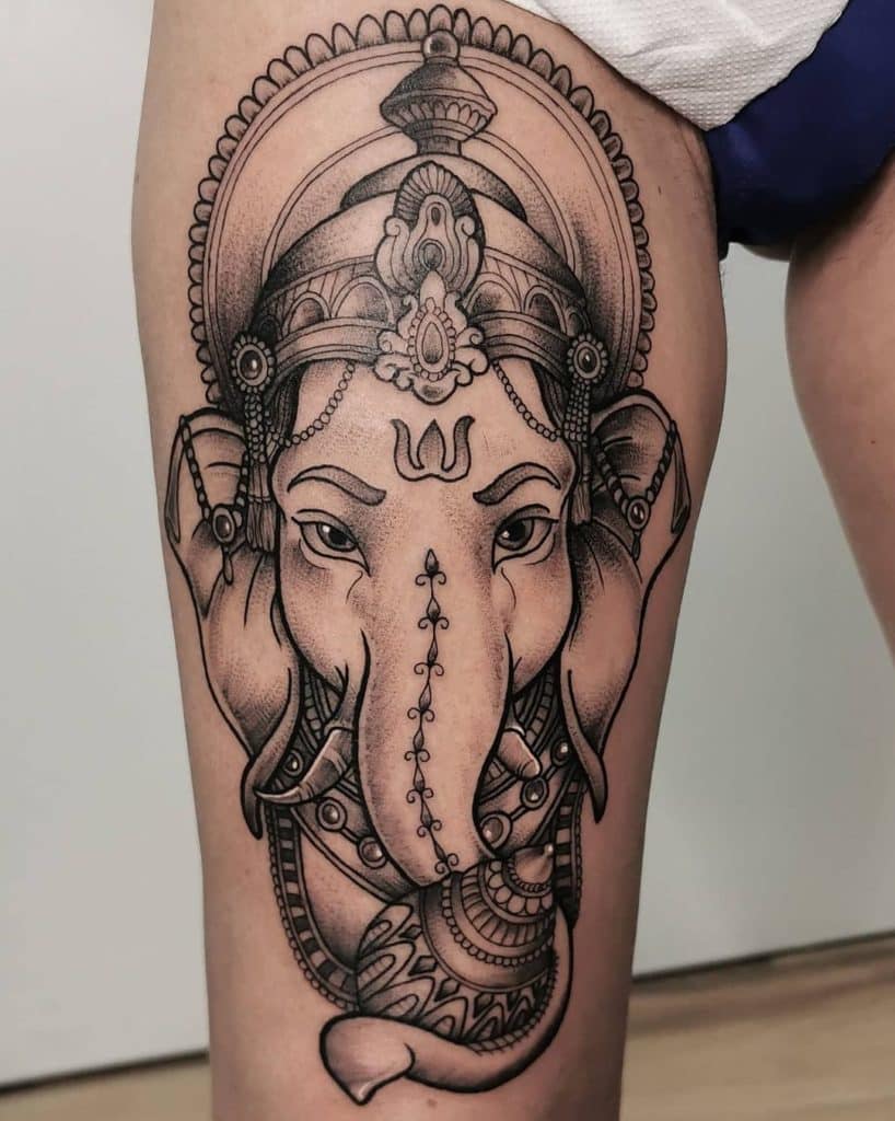 tatuaje elefante ganesha